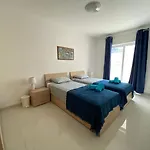 Sunshine - Modern Three Bedroom - No 3 Apartamento *