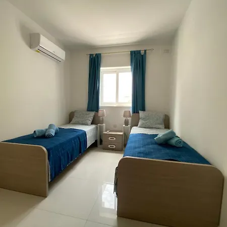 Sunshine - Modern Three Bedroom - No 3 Apartament Mellieħa