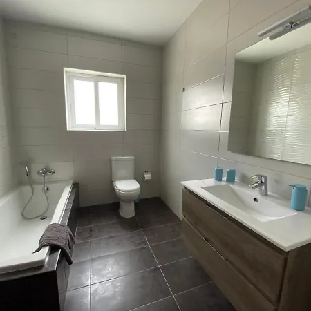 Appartement Sunshine - Modern Three Bedroom - No 3