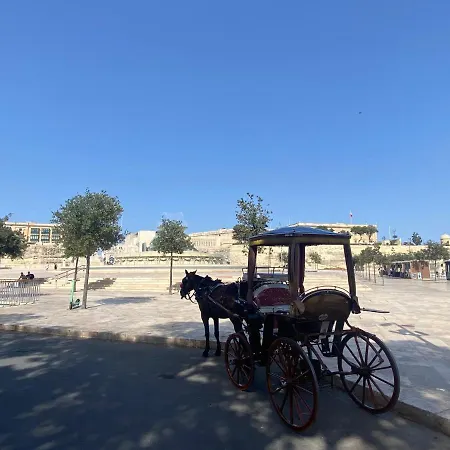 Sunshine - Modern Three Bedroom - No 3 Apartament Mellieħa